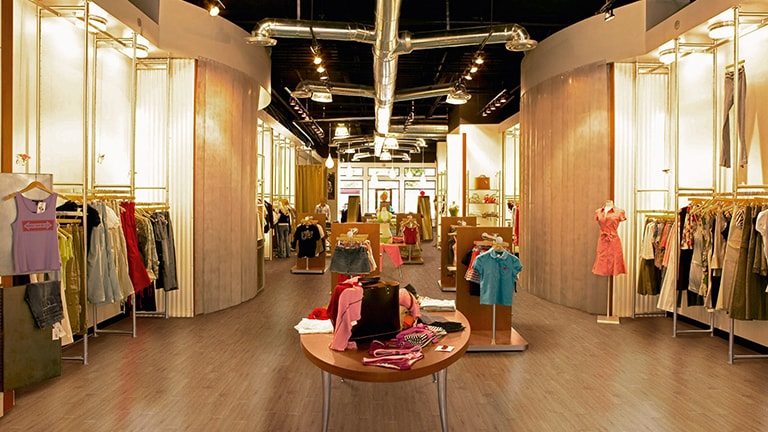 Retail fit out (Mobile) - Retail Design