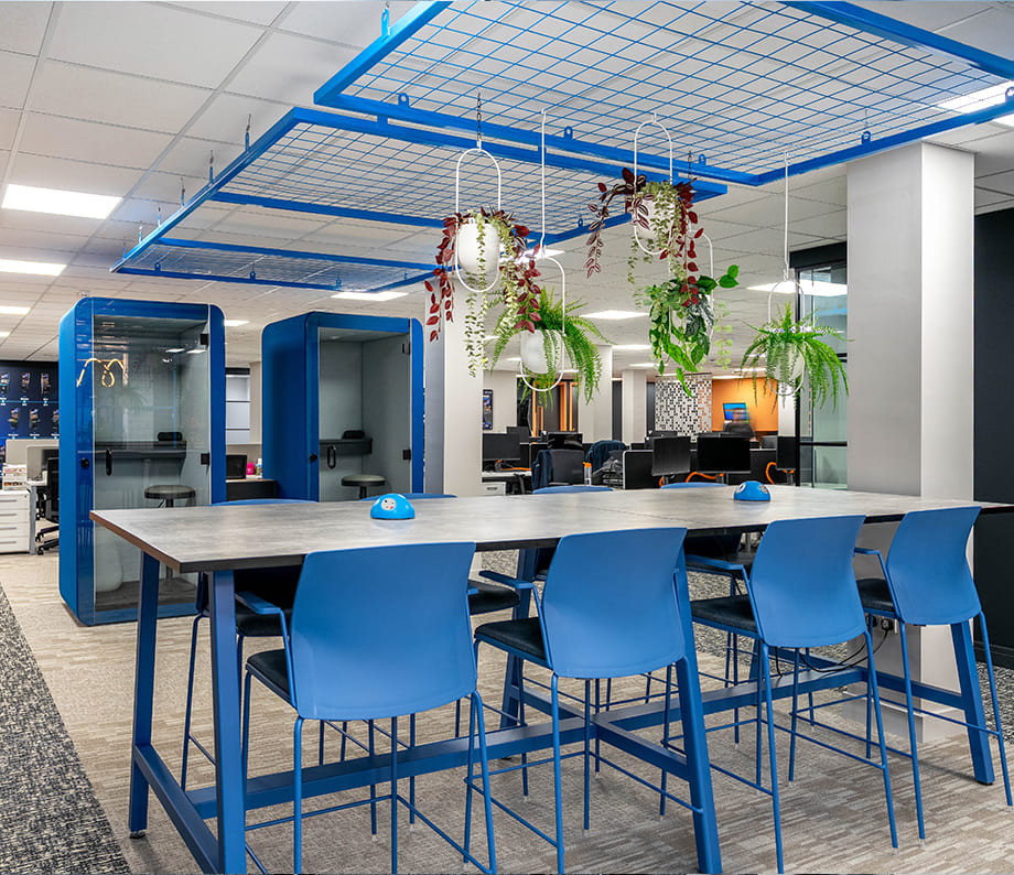hybrid working office with booths and biophilic elements